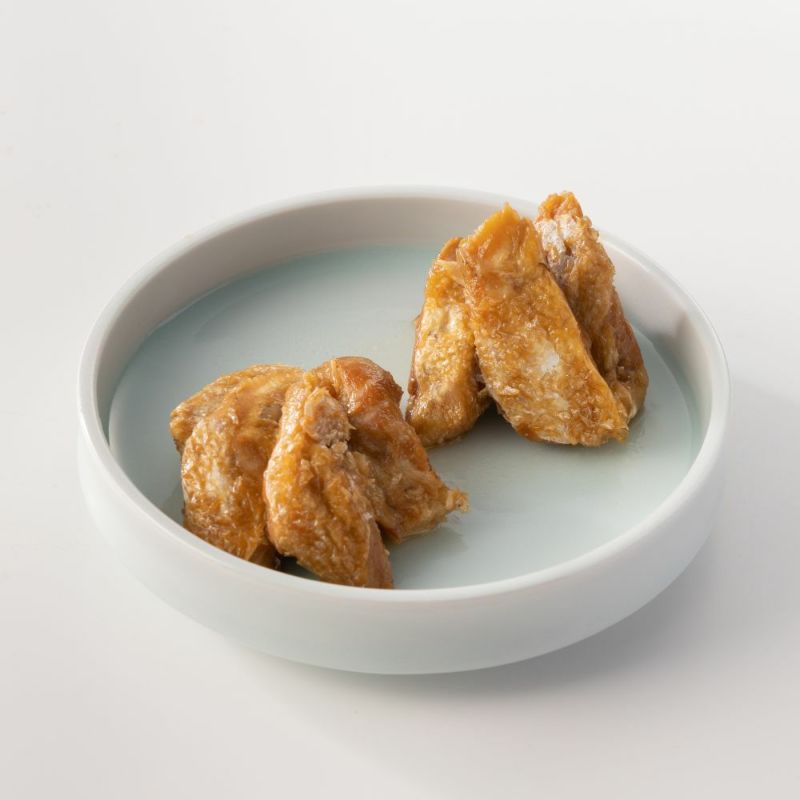 ますひれうま煮の全量がお皿に乗った画像です。