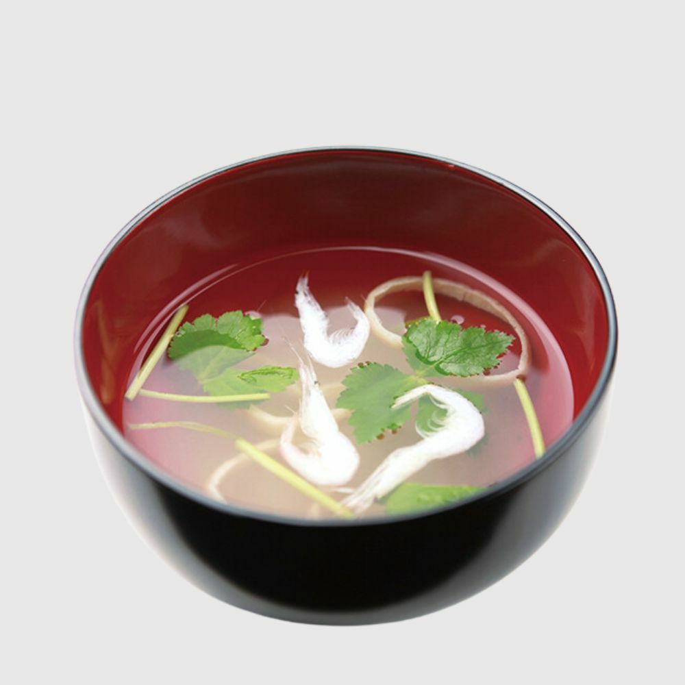 白えびのおすいものがお椀に入った美味しそうな画像です。